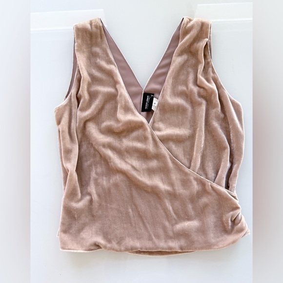 Vintage Giorgio Armani Borgonuovo 21 Blush Velvet Draped Top Made in Italy Sz 42 - Picture 3 of 12